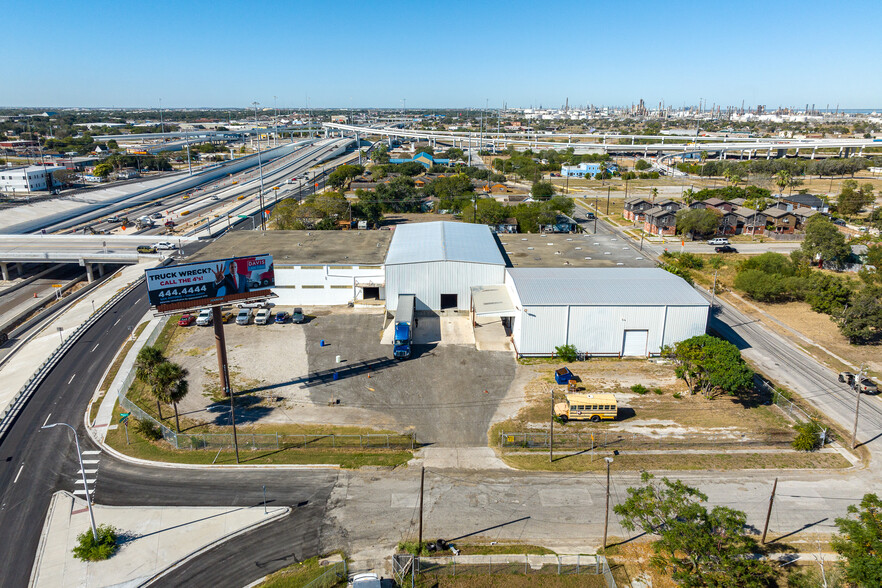 900 N Staples St, Corpus Christi, TX for sale - Building Photo - Image 2 of 14