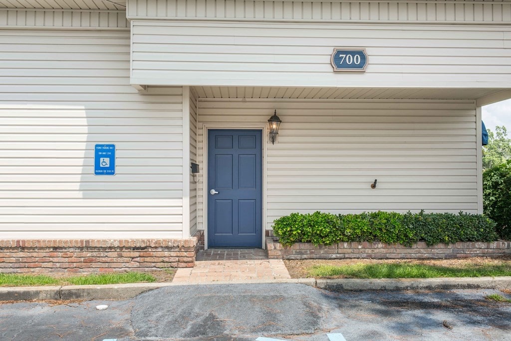 700 Riverside Ave, Waycross, GA for sale Primary Photo- Image 1 of 1