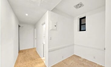 711 West End Ave, New York, NY for lease Interior Photo- Image 2 of 4