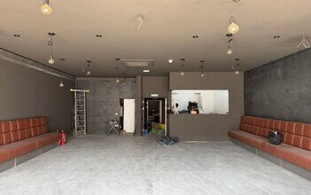 139 George Lane, London for lease Interior Photo- Image 1 of 1