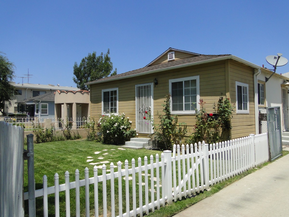 9037 Cattaraugus Ave, Los Angeles, CA 90034 | LoopNet