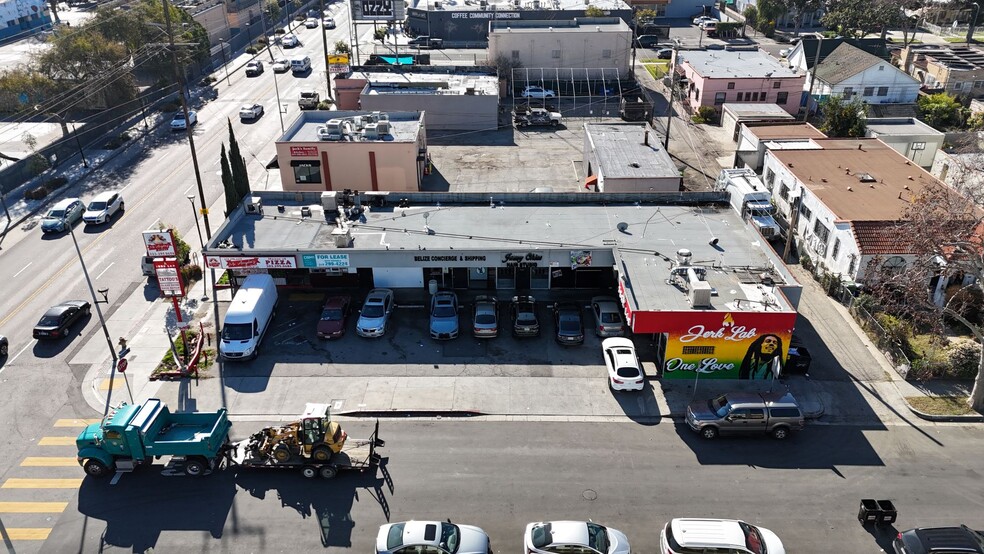 3961 S Western Ave, Los Angeles, CA for lease - Building Photo - Image 2 of 6