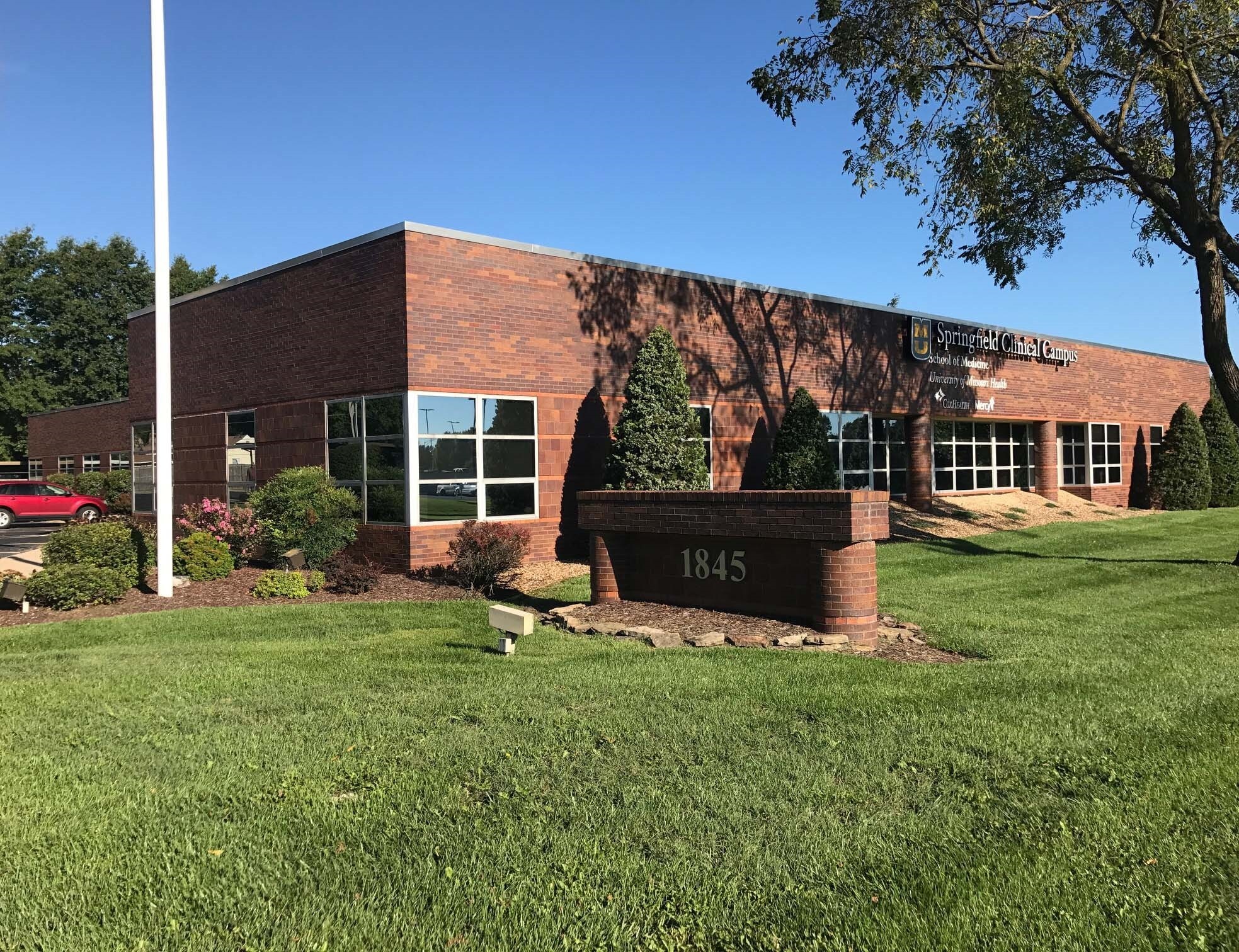 1845 S National Ave, Springfield, MO for sale Building Photo- Image 1 of 1