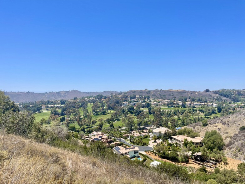 27591 Rolling Wood, San Juan Capistrano, CA for sale - Building Photo - Image 2 of 31