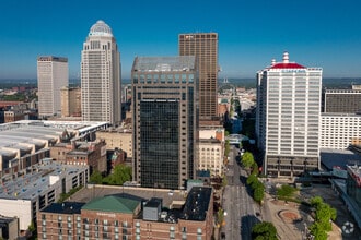 220 W Main St, Louisville, KY - AERIAL map view