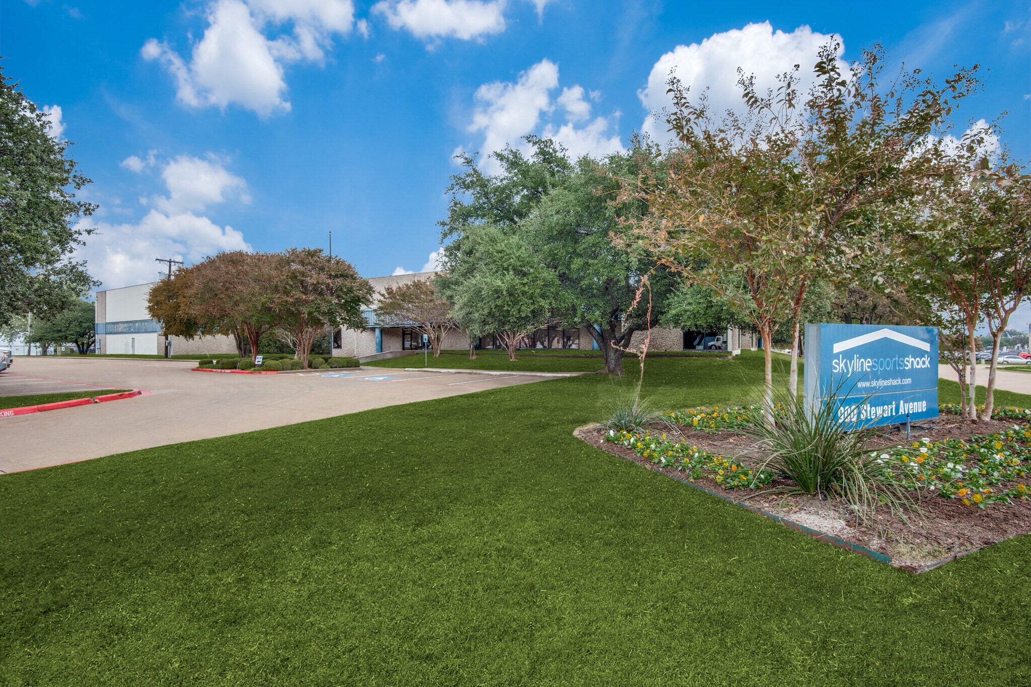 900 Stewart Ave, Plano, TX for sale Building Photo- Image 1 of 1