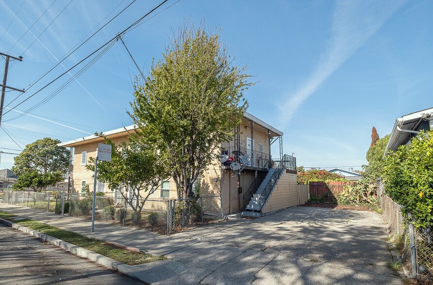 701 Alamo Ave, Richmond, CA for sale - Building Photo - Image 3 of 20
