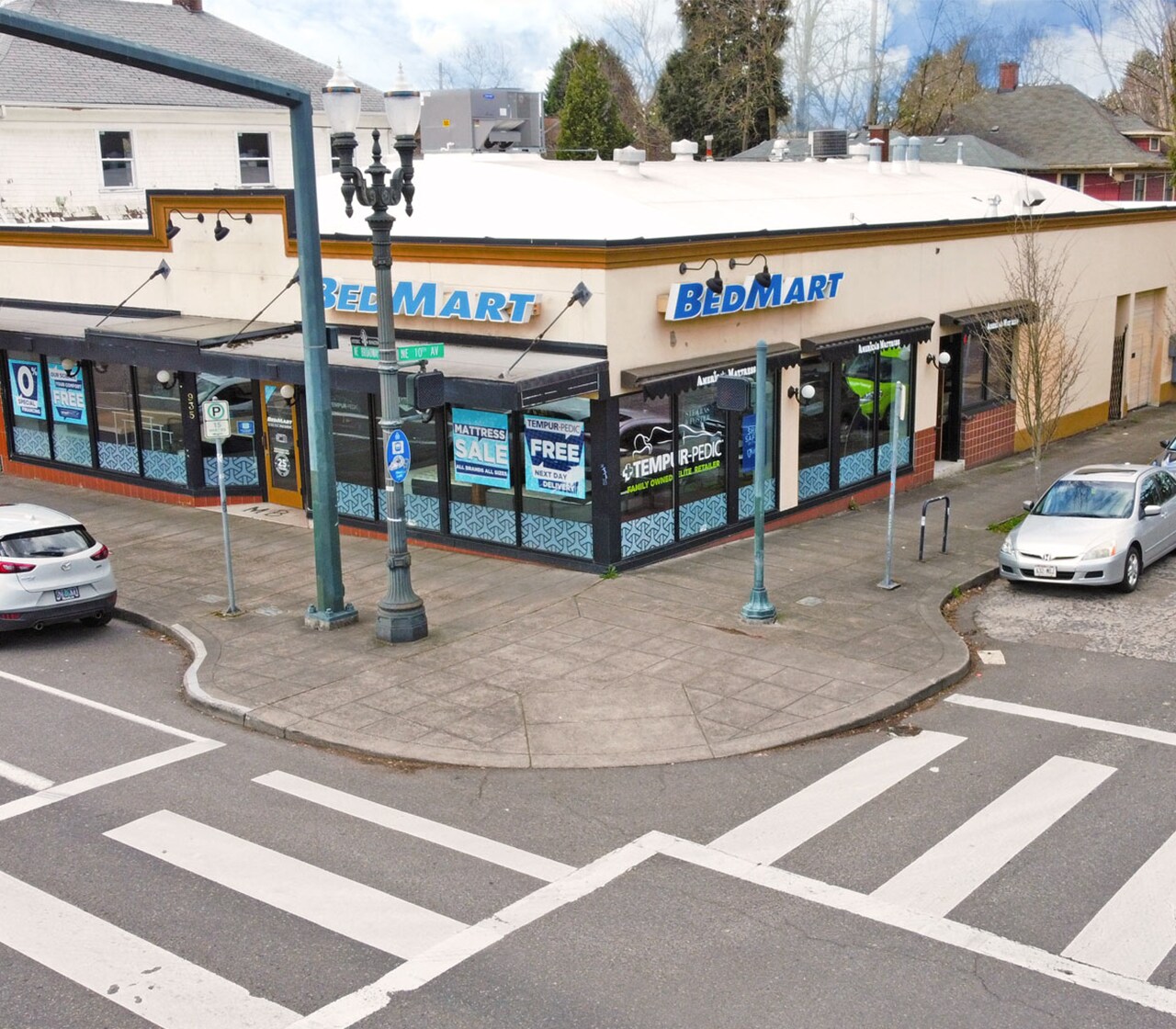 935 NE Broadway St, Portland, OR for sale Building Photo- Image 1 of 1