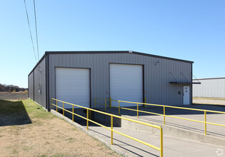 1500 Bruce Way, Seagoville, TX for lease Building Photo- Image 2 of 2