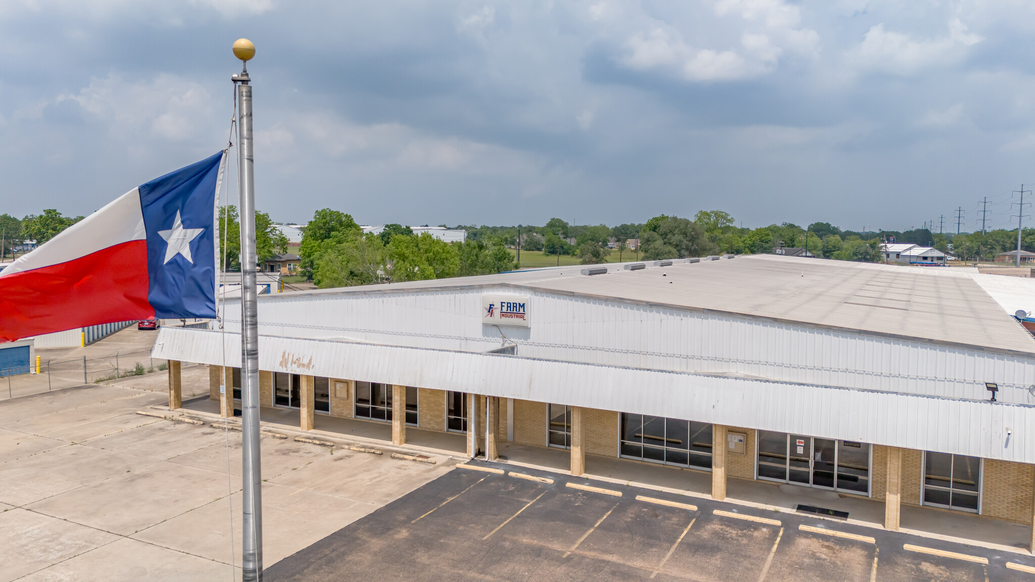 514 S Laurent St, Victoria, TX for sale Primary Photo- Image 1 of 1