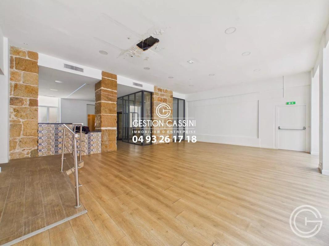 25 Rue Pertinax, Nice for lease Interior Photo- Image 1 of 14