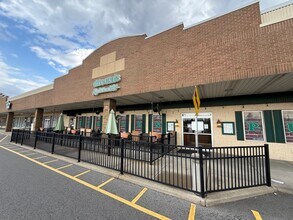 1814 Central Ave, Colonie, NY for lease Building Photo- Image 2 of 17