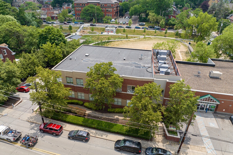 5608 Wilkins Ave, Pittsburgh, PA for sale - Building Photo - Image 3 of 7