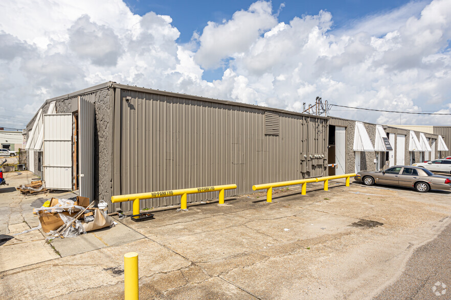 302-306 Hord St, Harahan, LA for sale - Primary Photo - Image 1 of 1