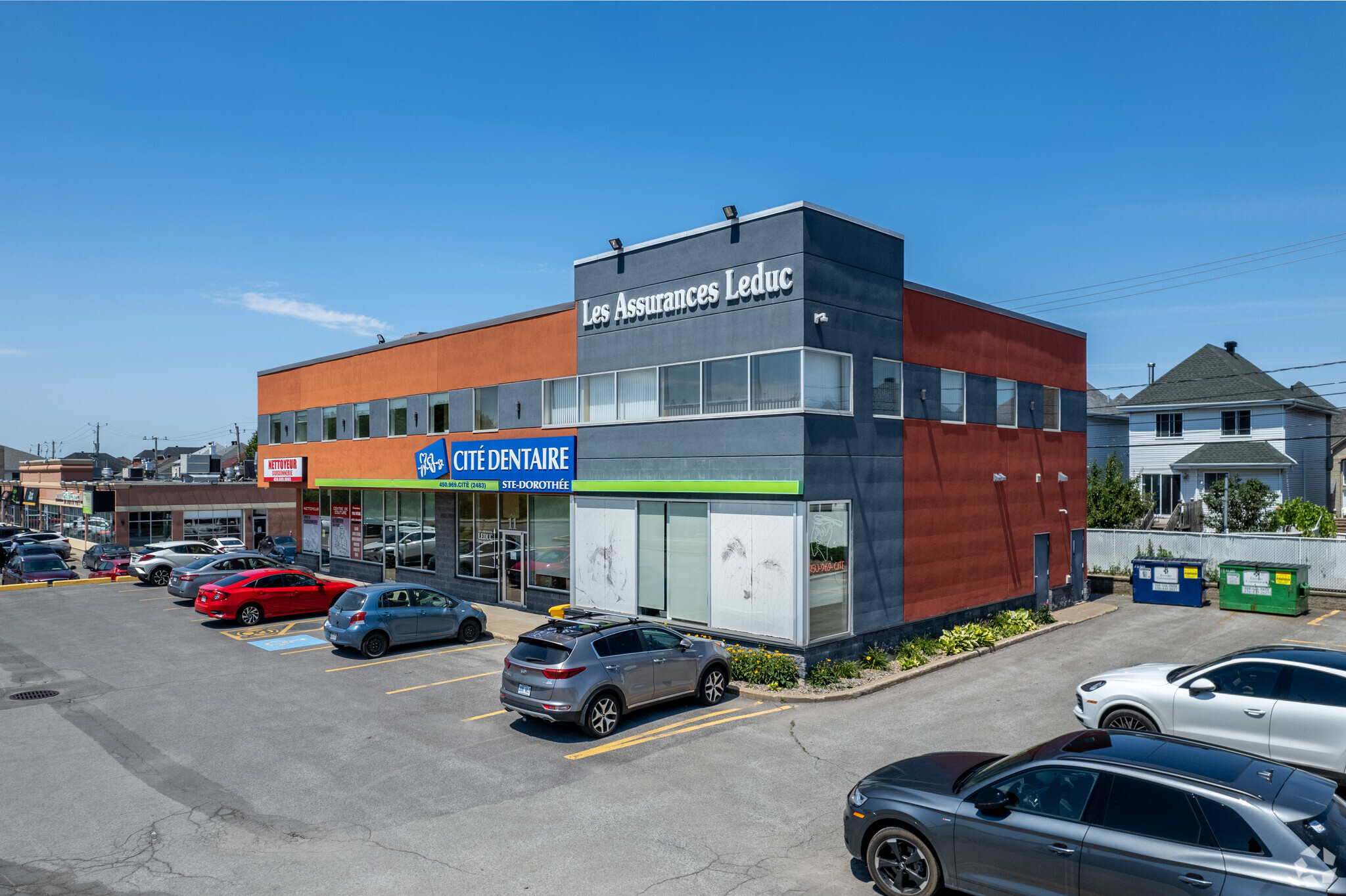 11 Boul Samson, Laval, QC for sale Primary Photo- Image 1 of 1