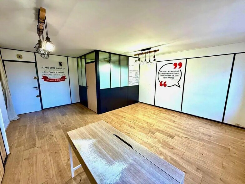 Office in Évry-Courcouronnes for lease - Interior Photo - Image 3 of 4