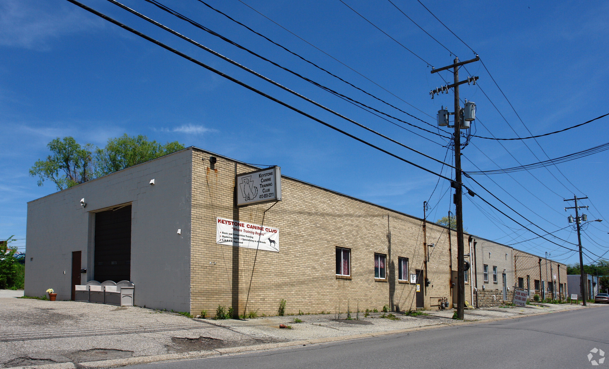 2930-2942 Industrial Blvd, Bethel Park, PA for sale Primary Photo- Image 1 of 1