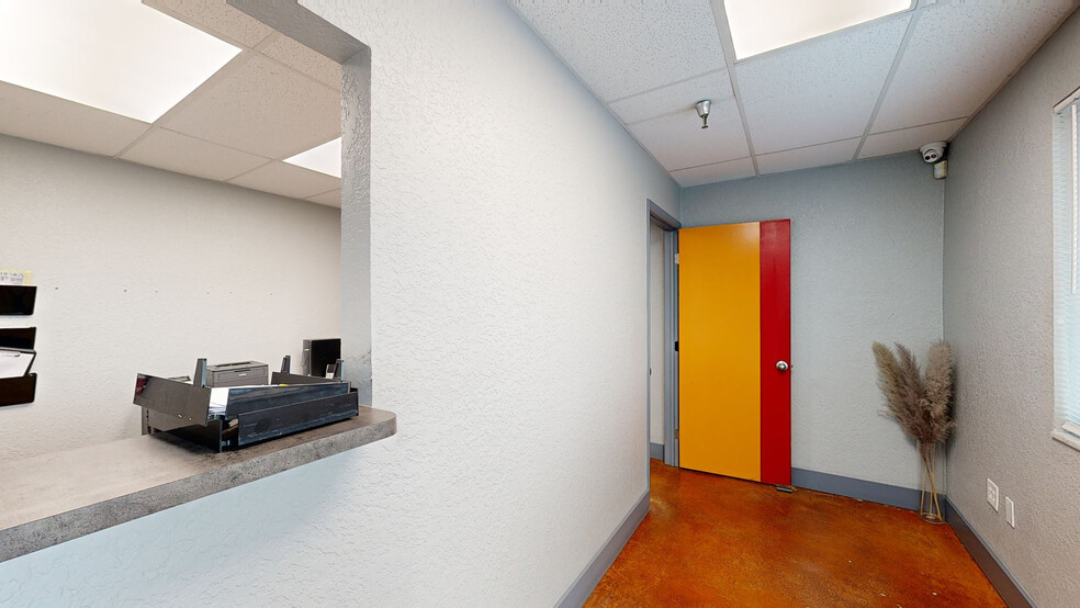 3320-3350 W 17th Ct, Hialeah, FL for lease - Matterport 3D Scan - Image 2 of 22