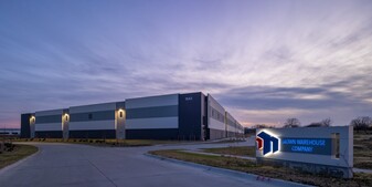 Swanwood Logistics Center - Warehouse