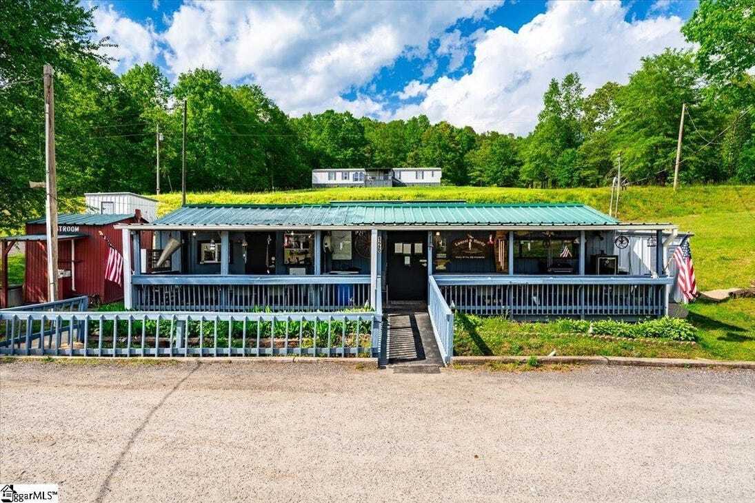 126 Lake Rd, Marietta, SC 29661 Laurel And Hardy Fishing Lakes