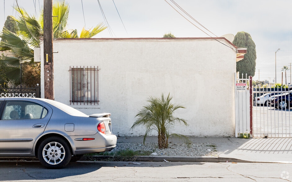 1222 E 78th St, Los Angeles, CA for sale - Building Photo - Image 3 of 4