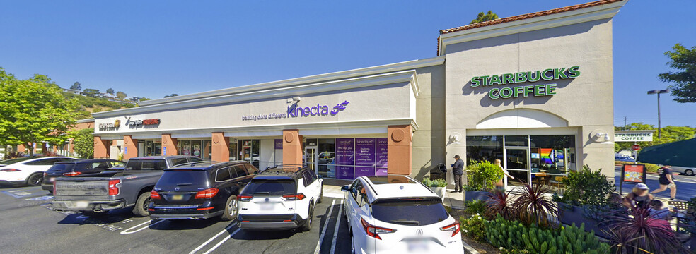 20-46 Peninsula Ctr, Rolling Hills Estates, CA for lease - Building Photo - Image 1 of 1