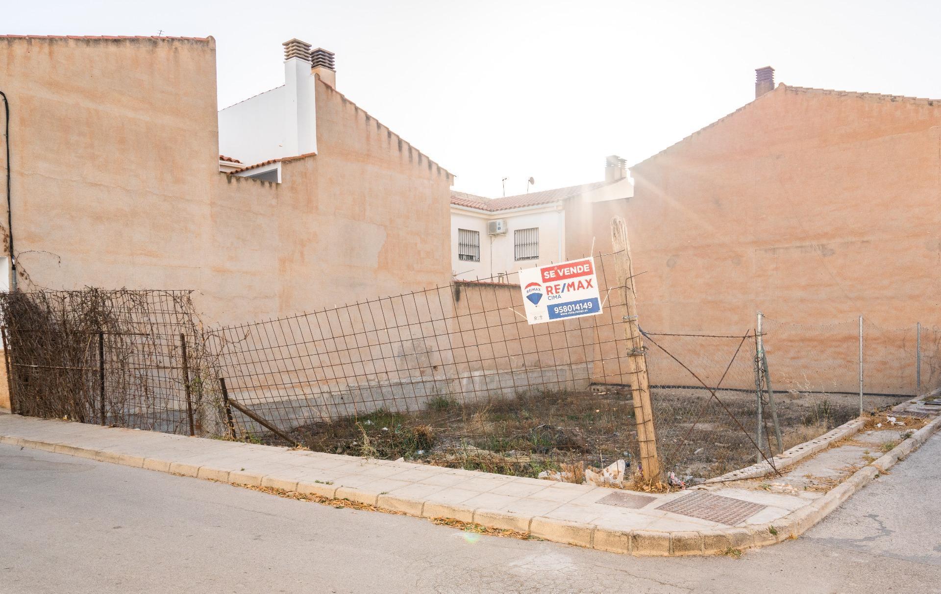Land in Zújar, Granada for sale Building Photo- Image 1 of 5