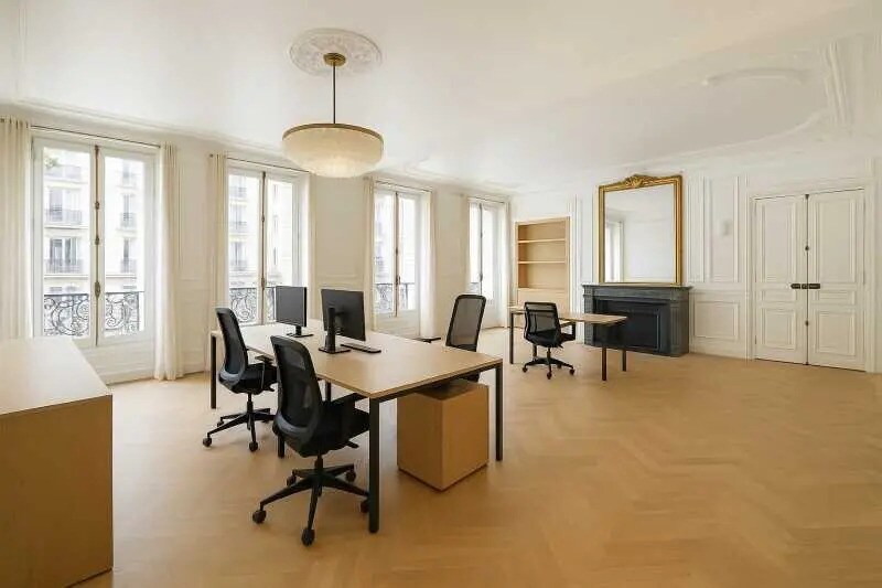 Office in Paris for lease Interior Photo- Image 1 of 8