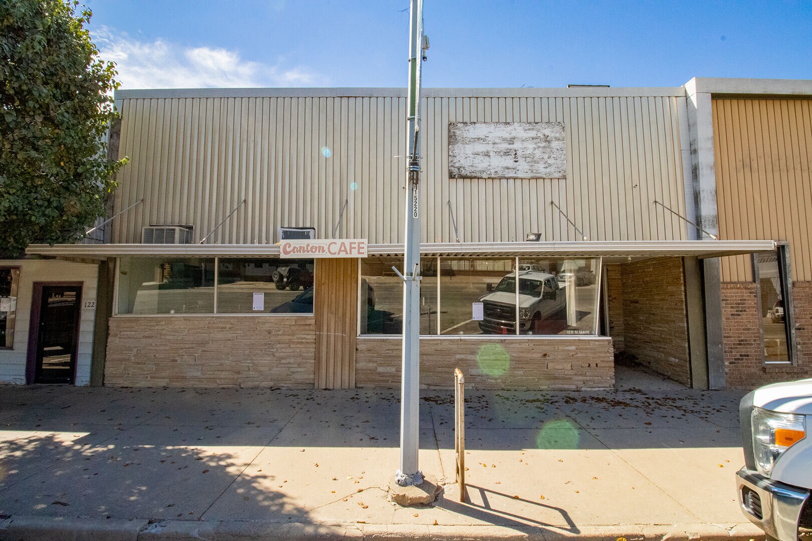 128 Main, Canton, KS for sale Primary Photo- Image 1 of 1