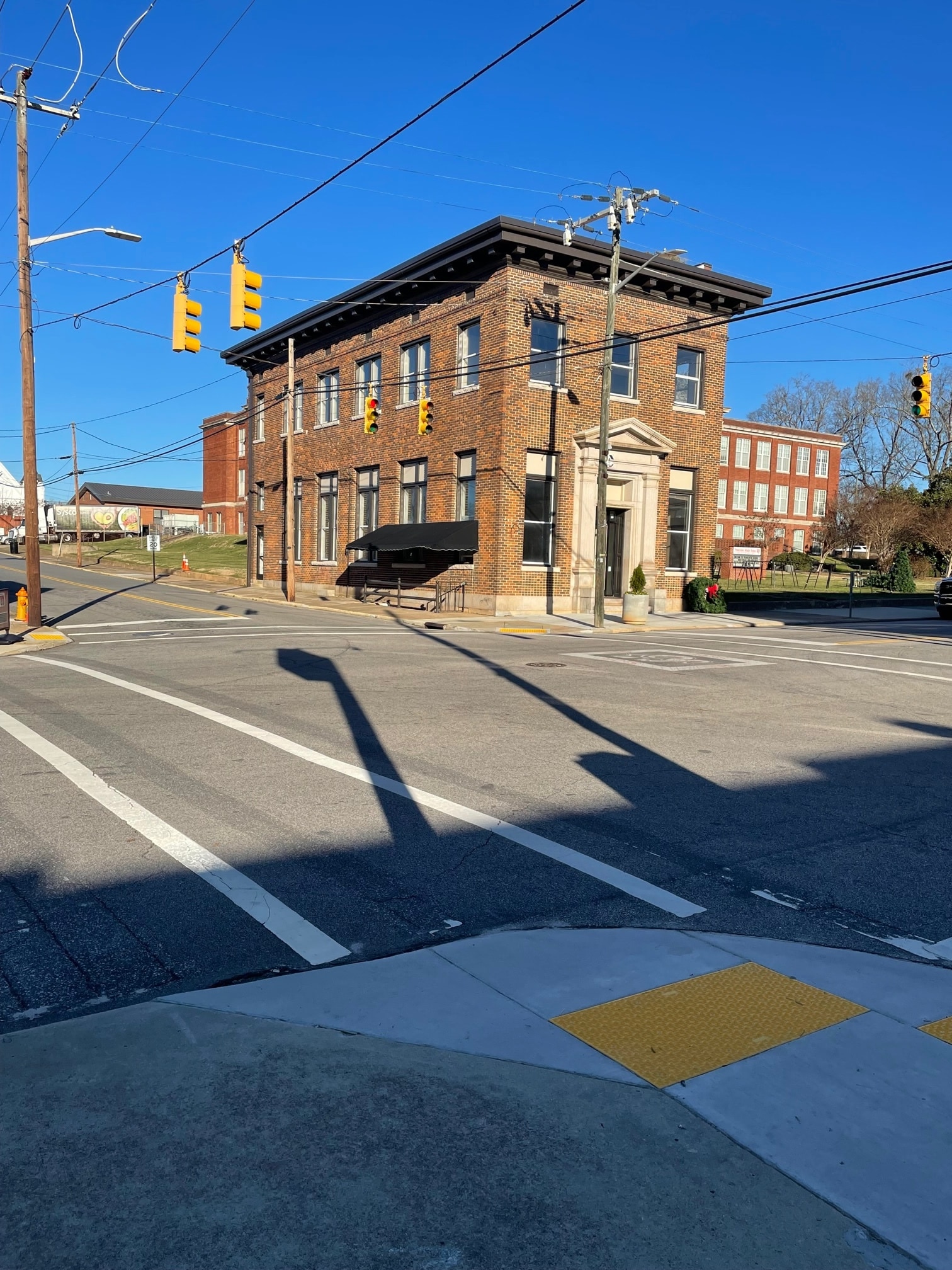 1 N Main St, Franklinton, NC for sale Primary Photo- Image 1 of 1