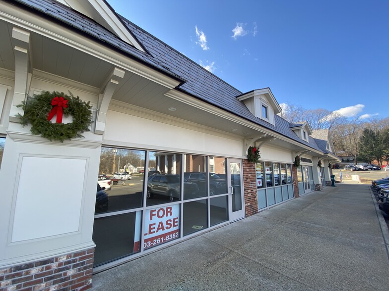 945 White Plains Rd, Trumbull, CT 06611 - Retail for Lease | LoopNet