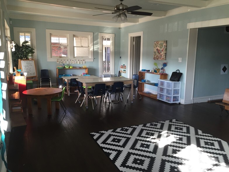 2812 Hemphill St, Fort Worth, TX for sale - Interior Photo - Image 3 of 10