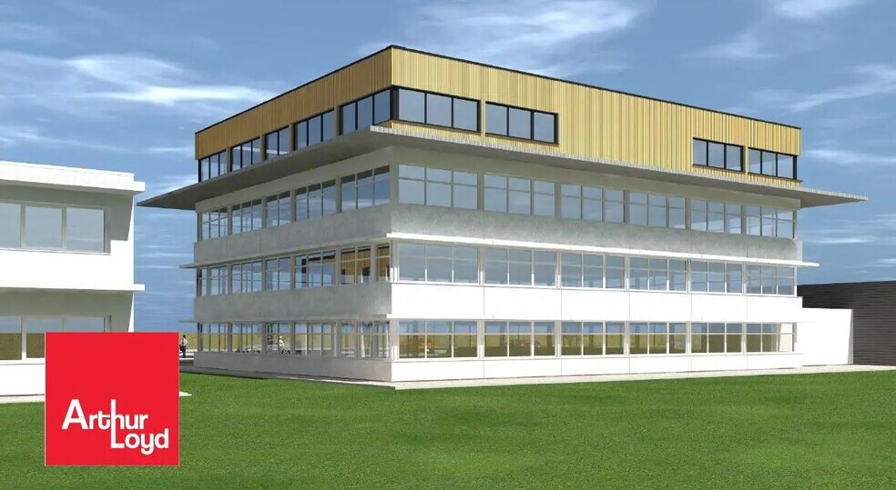 Office in Chartres for lease - Building Photo - Image 2 of 4