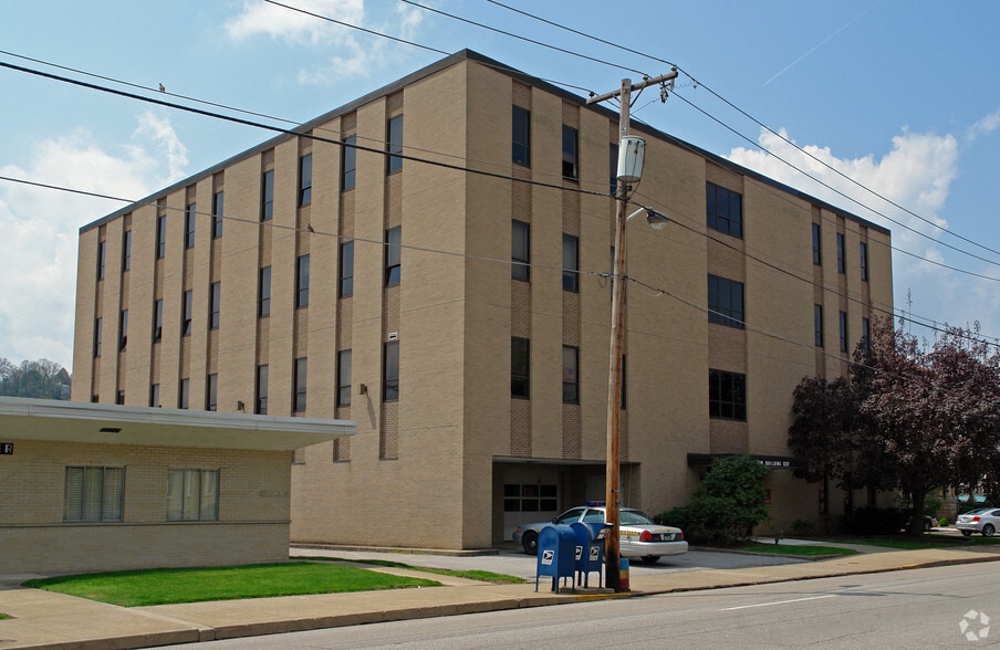 1207 Quarrier St, Charleston, WV for lease - Primary Photo - Image 1 of 8