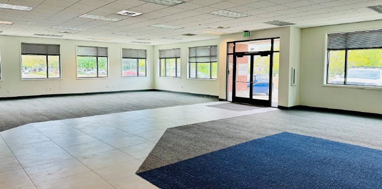 6490 S Federal Way, Boise, ID for sale Interior Photo- Image 1 of 2