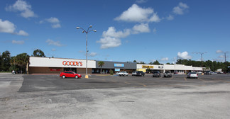 More details for 817-837 S Walnut St, Starke, FL - Retail for Lease