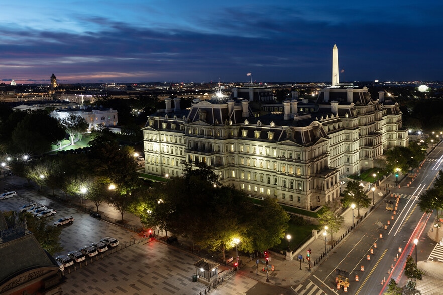 1701 Pennsylvania Ave NW, Washington, DC for lease - Building Photo - Image 1 of 23