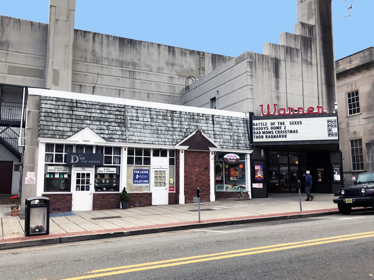 190196 E Ridgewood Ave, Ridgewood, NJ 07450