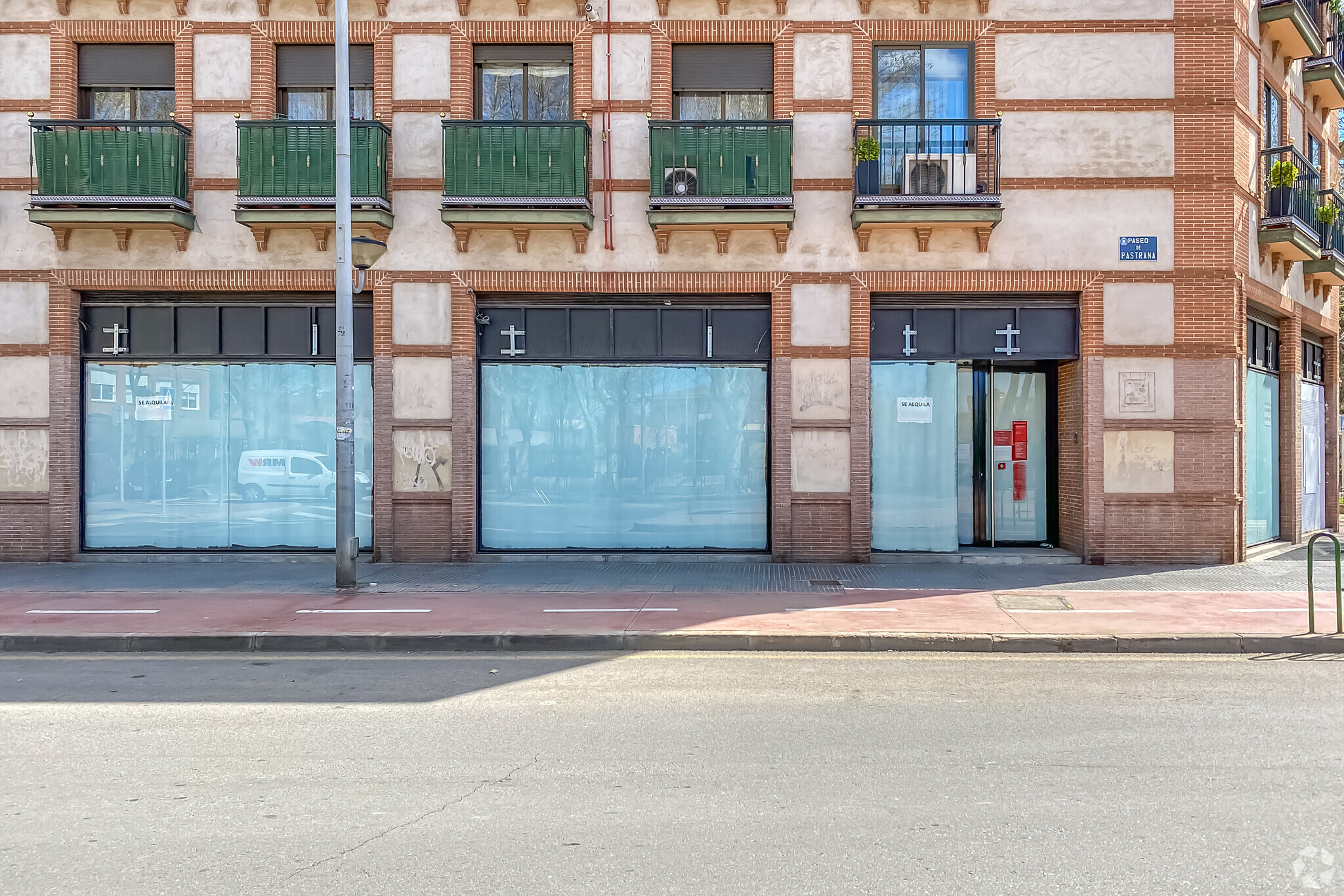 Calle Ronda Fiscal, Alcalá De Henares, Madrid for lease Interior Photo- Image 1 of 2