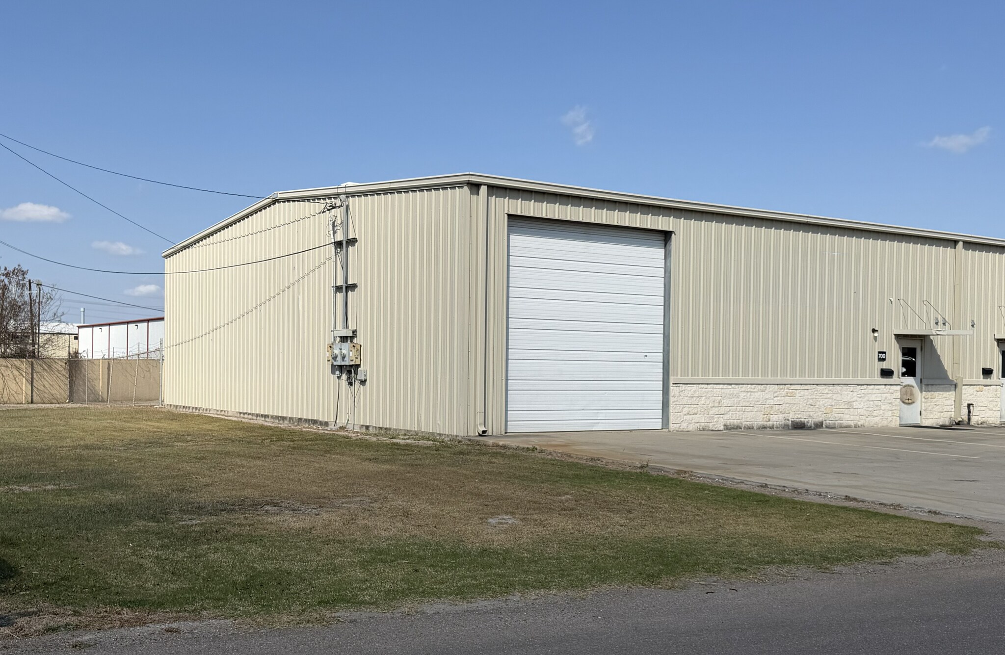 4910 Leopard St, Corpus Christi, TX for lease Building Photo- Image 1 of 6