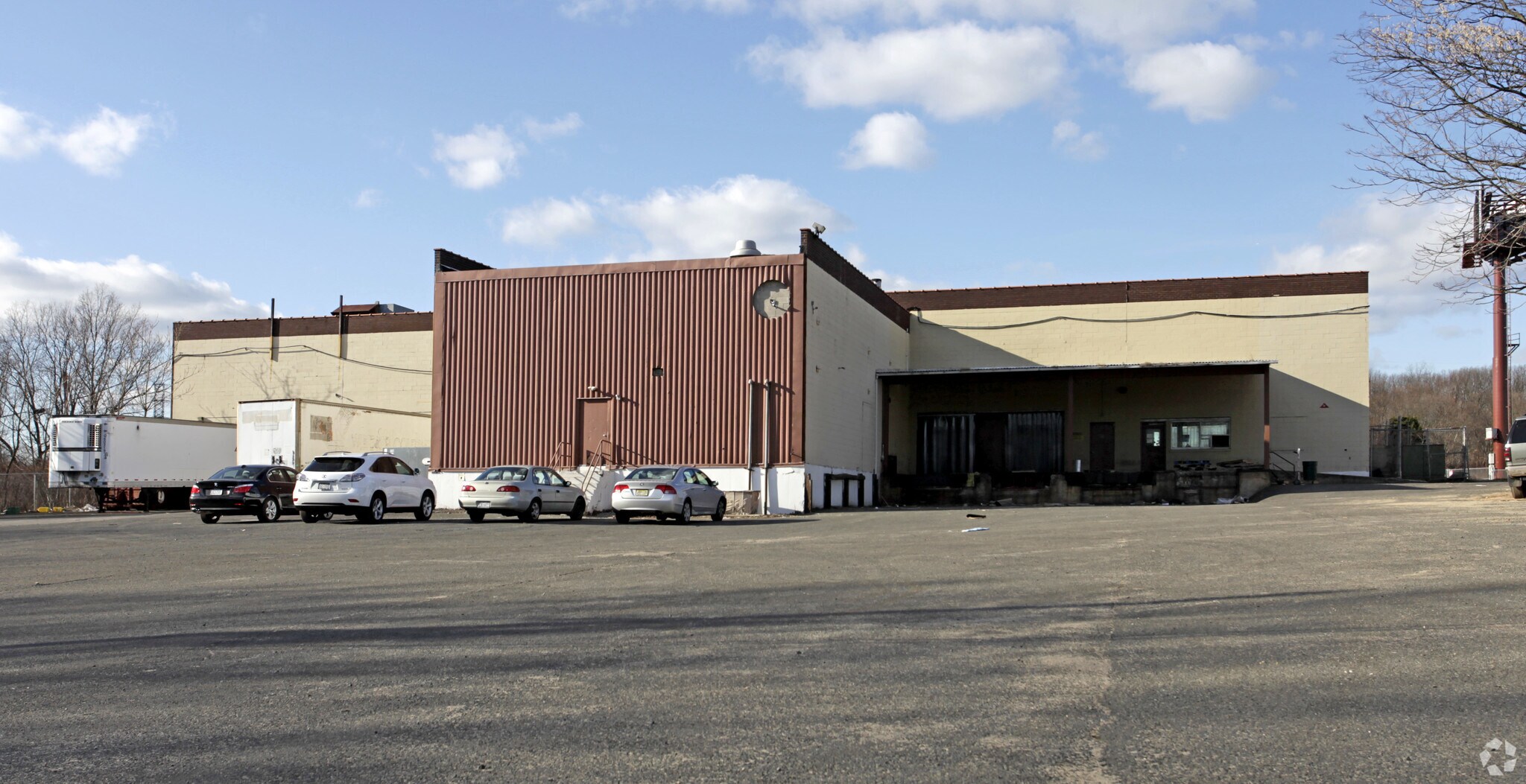 75 Midvale Rd, Edison, NJ for sale Primary Photo- Image 1 of 1