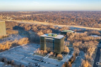 9225 Indian Creek Pky, Overland Park, KS - aerial  map view - Image1