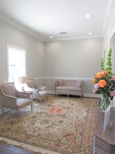 2014 Tower Dr, Monroe, LA for lease Lobby- Image 2 of 9