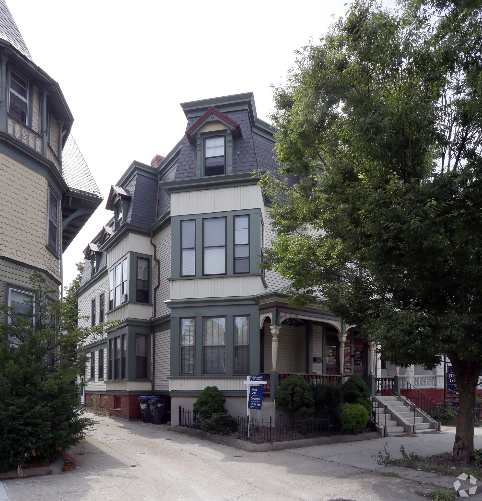 376-378 Broadway, Providence, RI for sale Primary Photo- Image 1 of 1