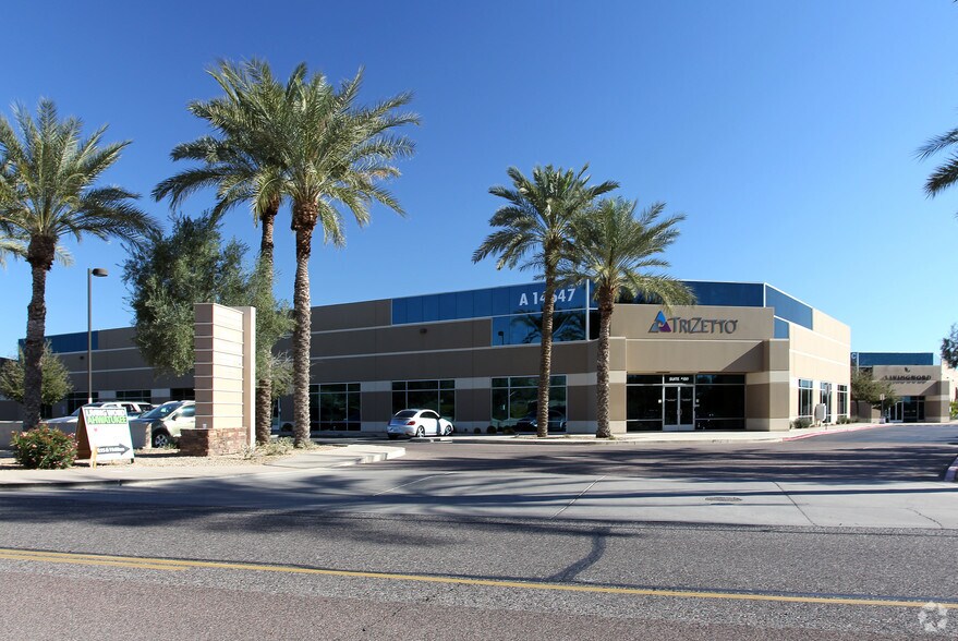 Mountain Vista Commerce Center portfolio of 3 properties for sale on LoopNet.com for sale - 14647 S 50th St - Image 1 of 6