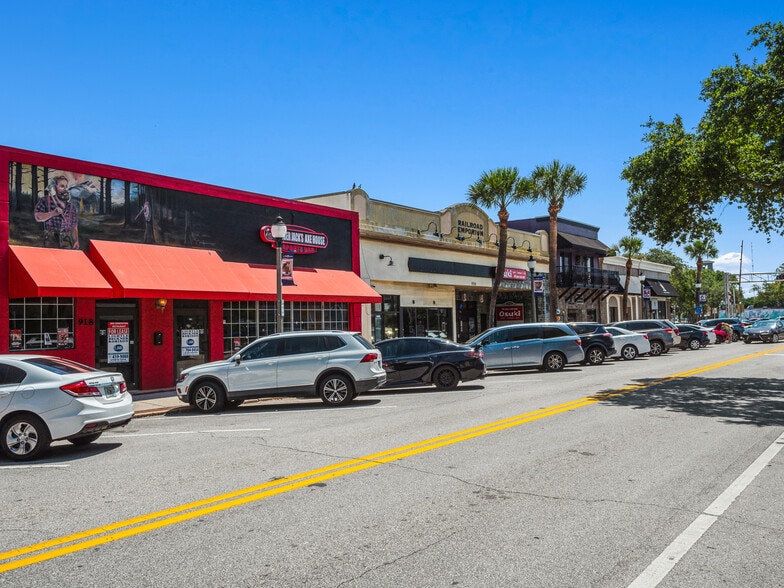 924-936 E New Haven Ave, Melbourne, FL for sale - Building Photo - Image 2 of 13