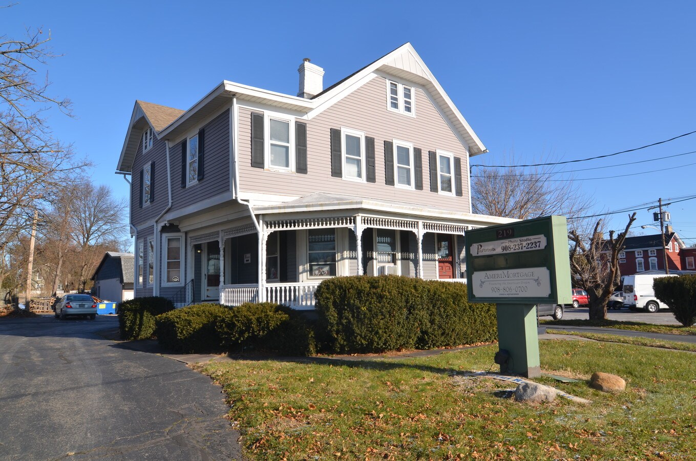 219 S Main St, Flemington, NJ 08822
