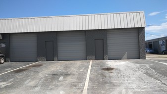 Palm Beach Airport Industrial Park - Warehouse