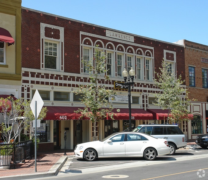 402-404 W 4th St, Santa Ana, CA for lease - Building Photo - Image 1 of 10