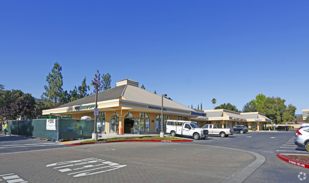 15525-15569 Union Ave, Los Gatos, CA for lease - Building Photo - Image 1 of 4